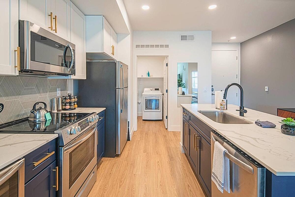Modern Elegance Furnished 1br Near Mayo Clinic S431 Apartment Scottsdale